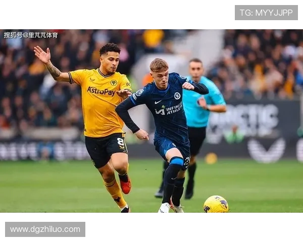 狼队与水晶宫前锋的把握机会能力，谁在17强中一击致命？